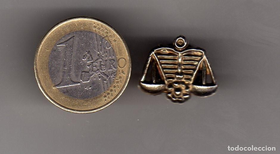 Collection pins: PINS ZODIACO LIBRA EL DE LA IMAGEN