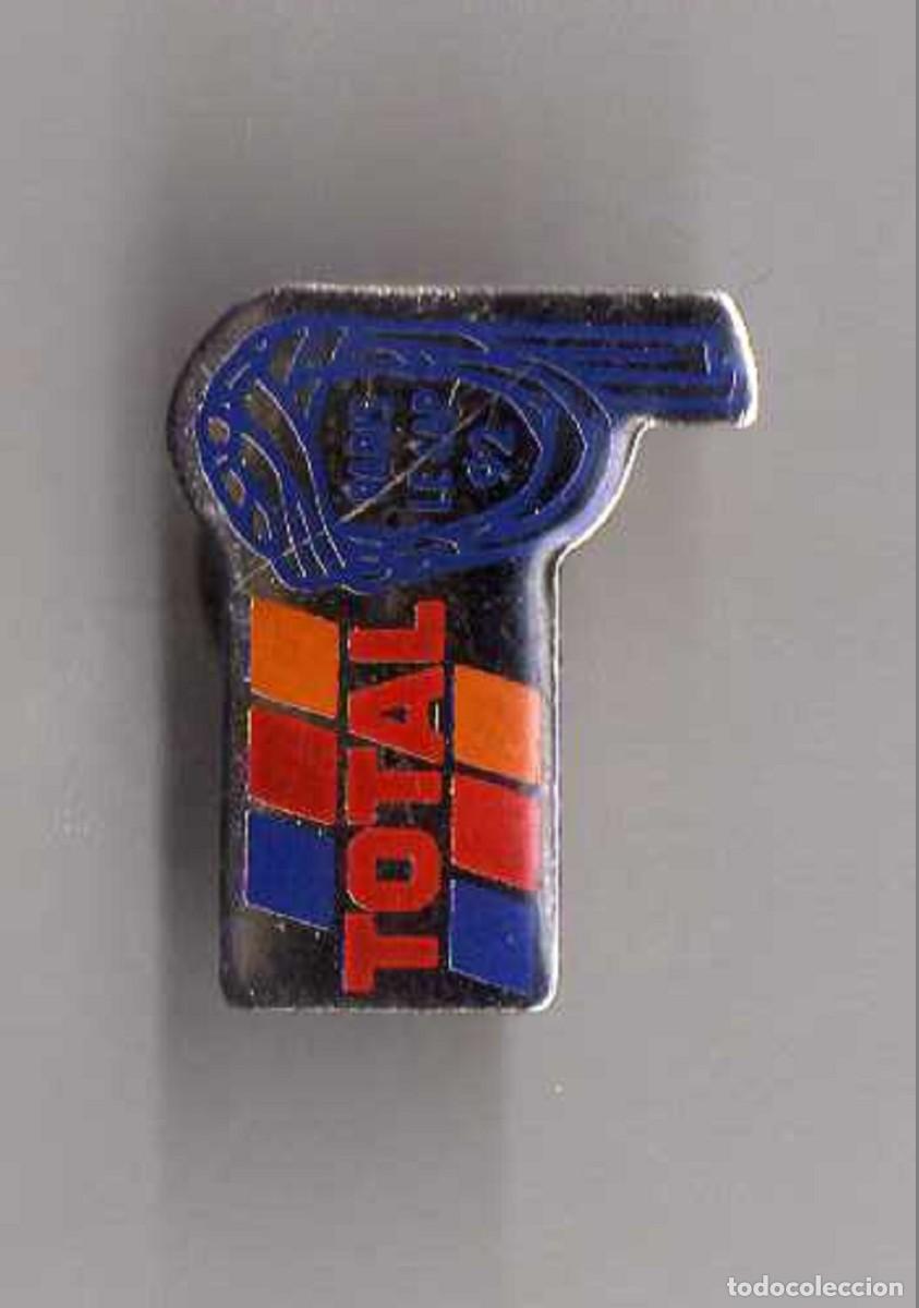 Pins de colecci&oacute;n: PINS LUBRICANTES TOTAL EL DE LA IMAGEN