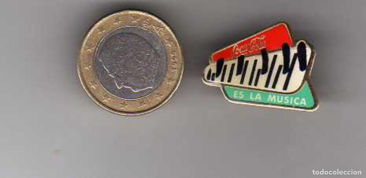 Pins de colecci&oacute;n: PINS COCA COLA ES LA MUSICA EL DE LA IMAGEN