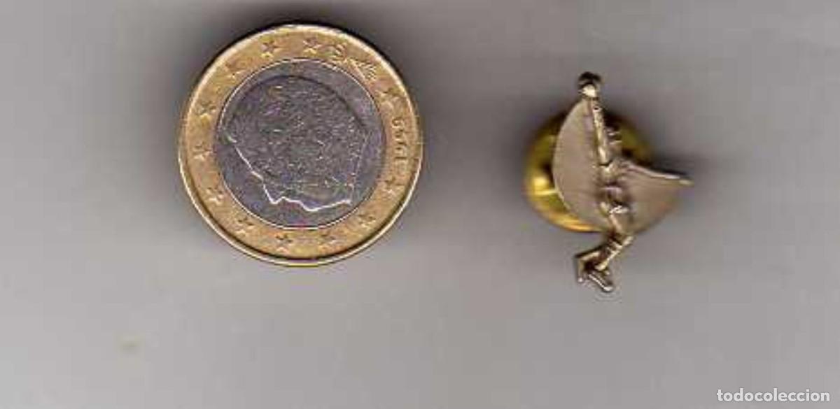 Pins de colecci&oacute;n: PINS BALONCESTO EL DE LA IMAGEN