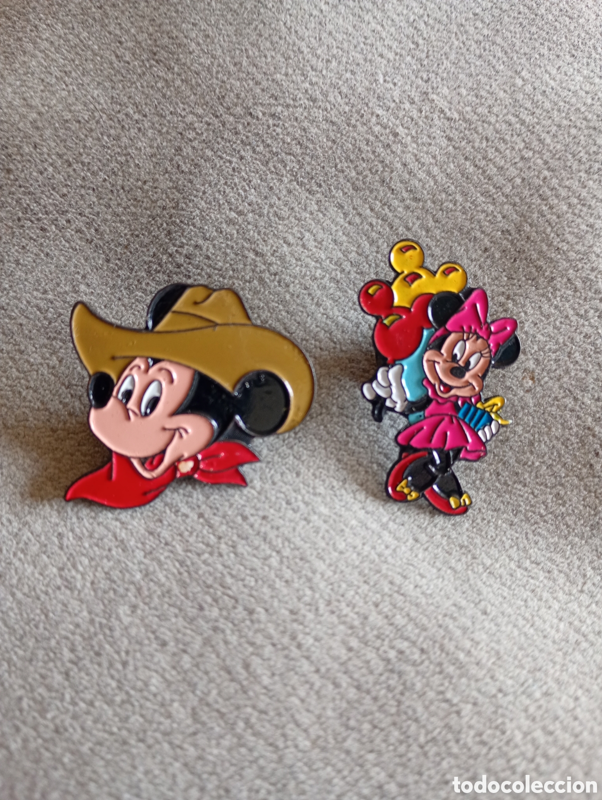 Pins de colecci&oacute;n: Lote Pins Mickey y Minnie