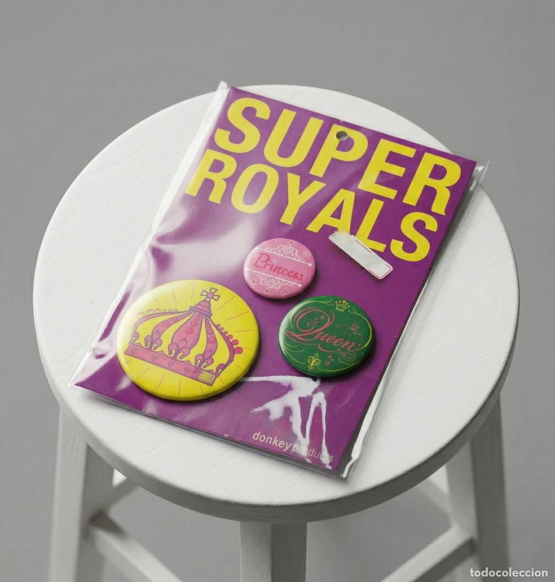 Collection pins: Set 3 Chapas: Super Royals &ndash; Donkey Products