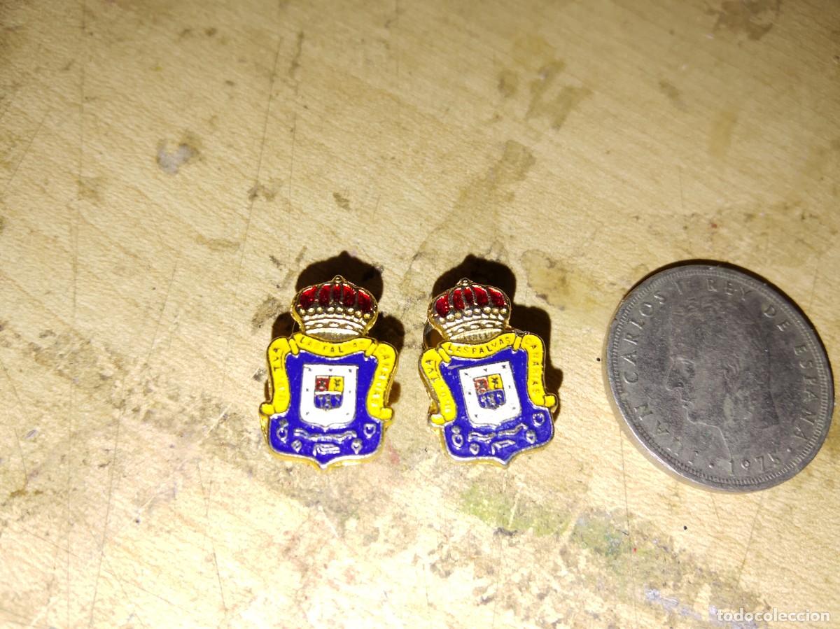 Pins de colecci&oacute;n: Lote de 2 pins de la U.D.las Palmas futbol
