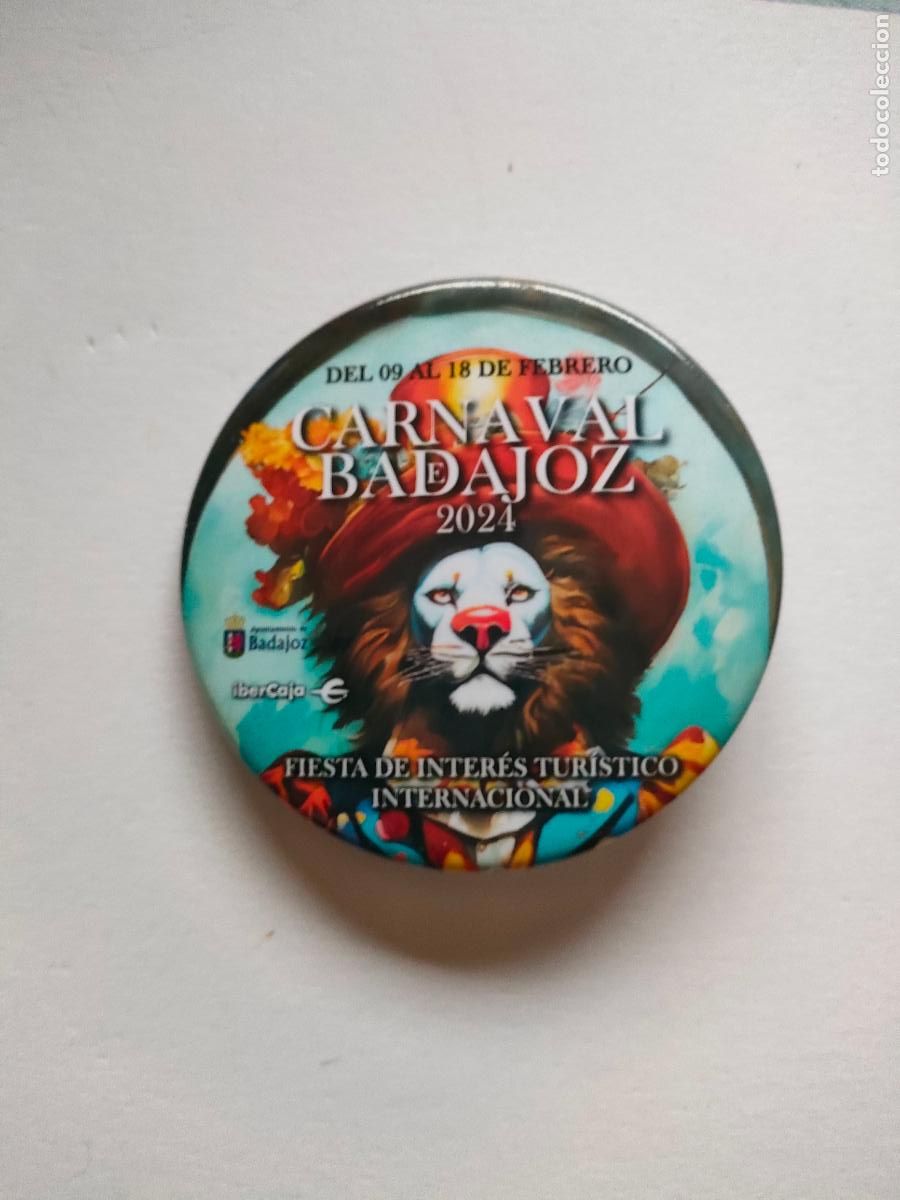 Pins de colecci&oacute;n: CHAPA CARNAVAL BADAJOZ A&Ntilde;O 2024