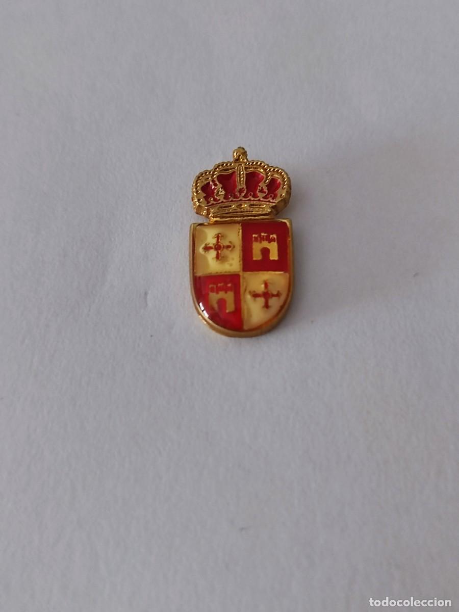 Pins de colecci&oacute;n: PIN ESCUDO HERALDICO DE ILLESCAS- TOLEDO