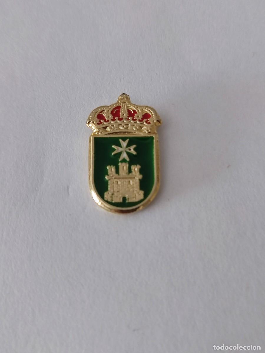 Pins de colecci&oacute;n: PIN ESCUDO HERALDICO DE CONSUEGRA- TOLEDO