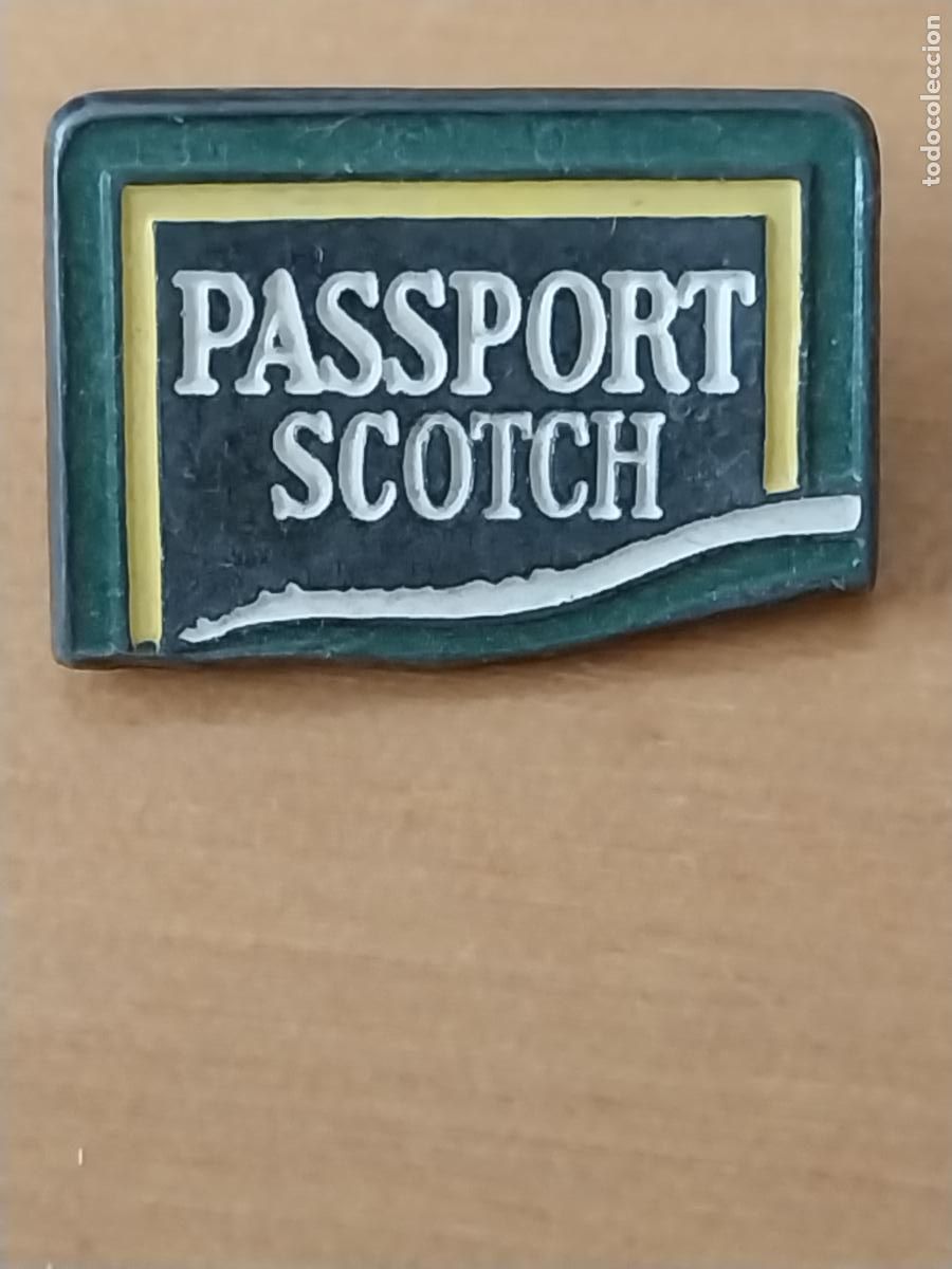 Pins de colecci&oacute;n: PASSPORT SCOTH WHISKY PIN PINCHO GOTA 1.5CMS ALTO