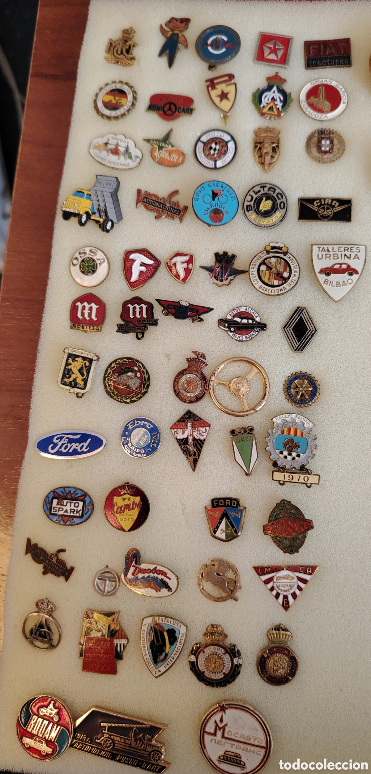 Pins de colecci&oacute;n: Colecci&oacute;n de insignias antiguas de automoci&oacute;n