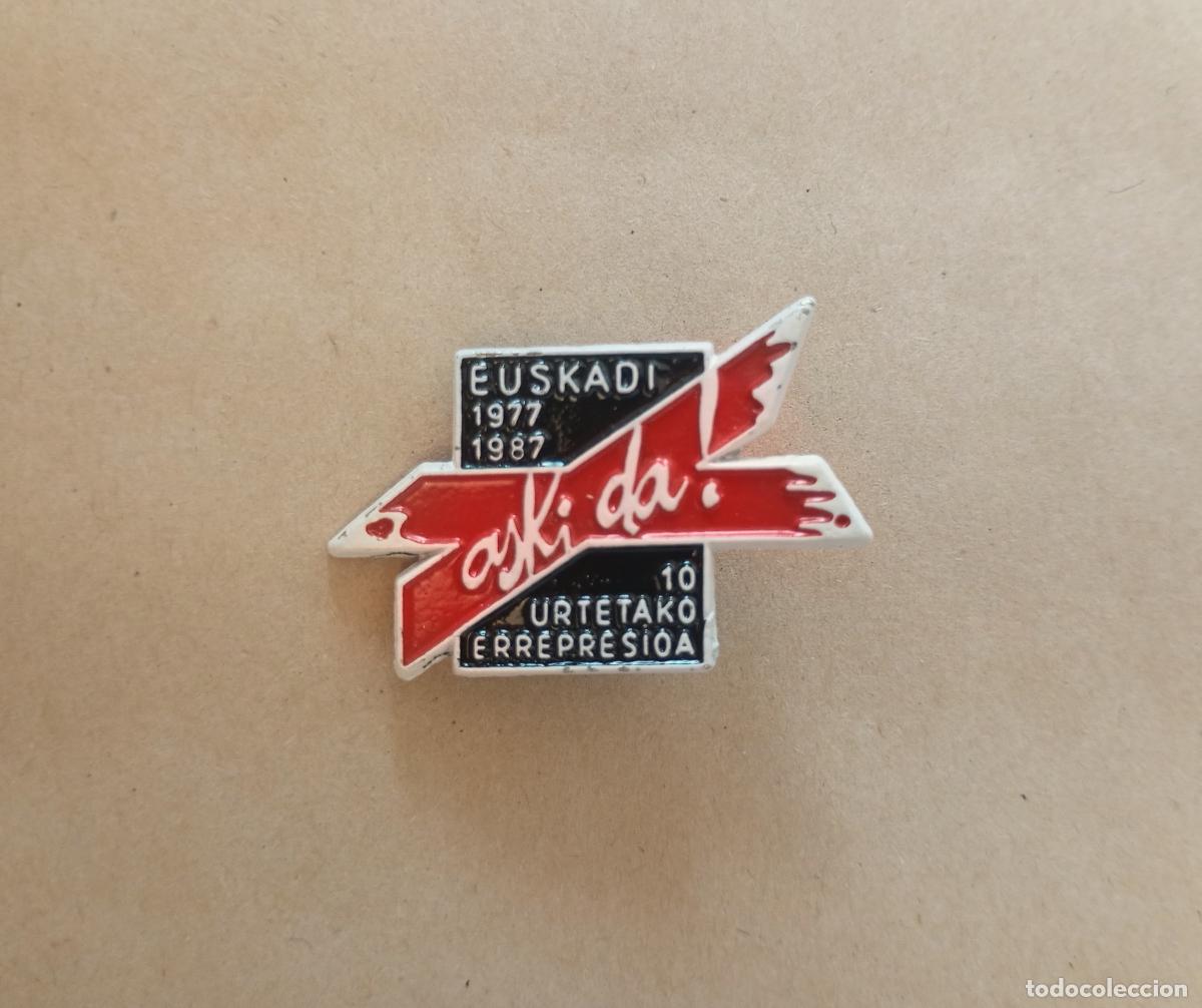 Pins de colecci&oacute;n: Pin pol&iacute;tico. Gestoras Pro Amnist&iacute;a. (Pins pol&iacute;ticos)