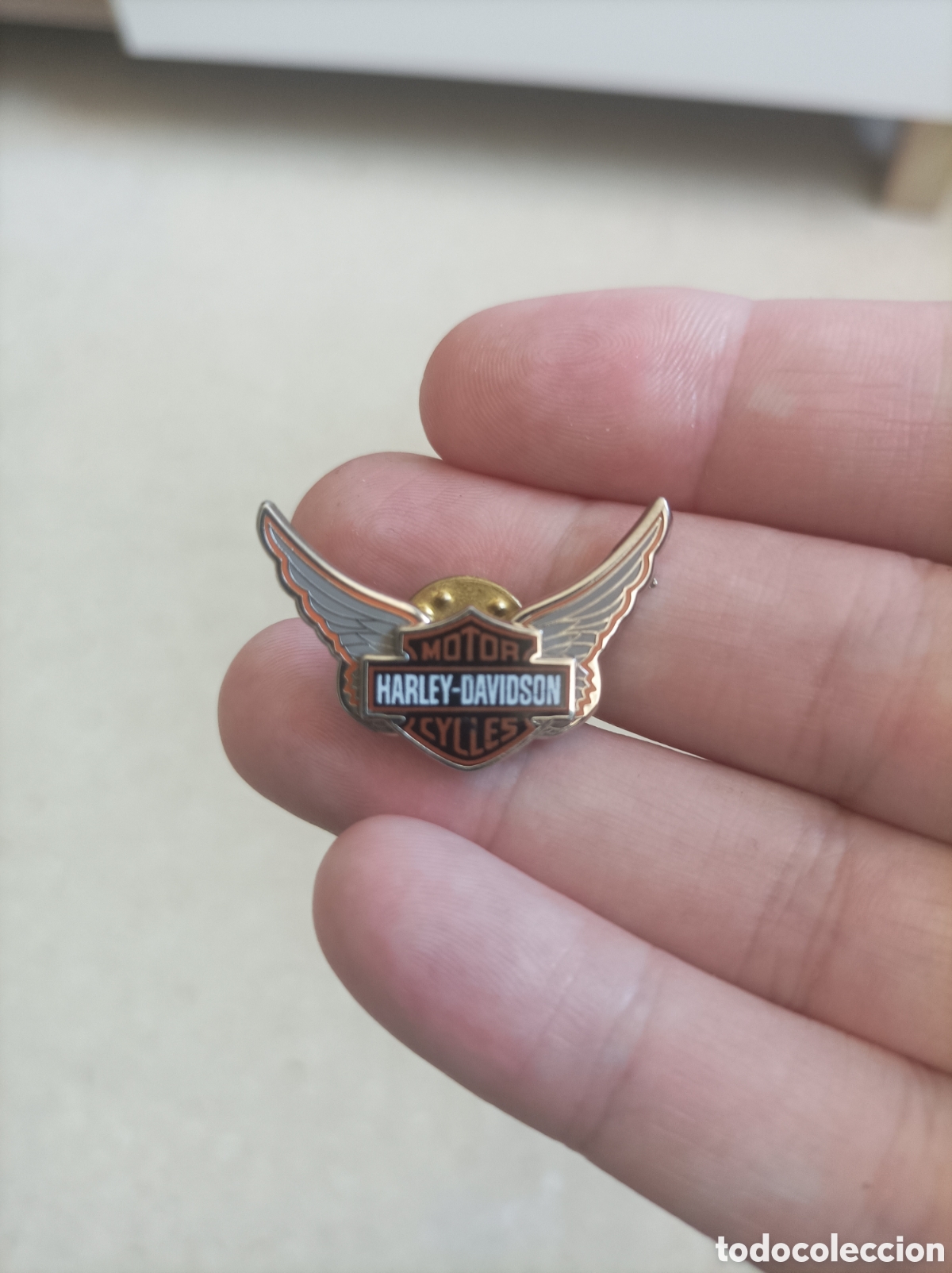 Pins de colecci&oacute;n: Pins Harley Davison Alas movibles