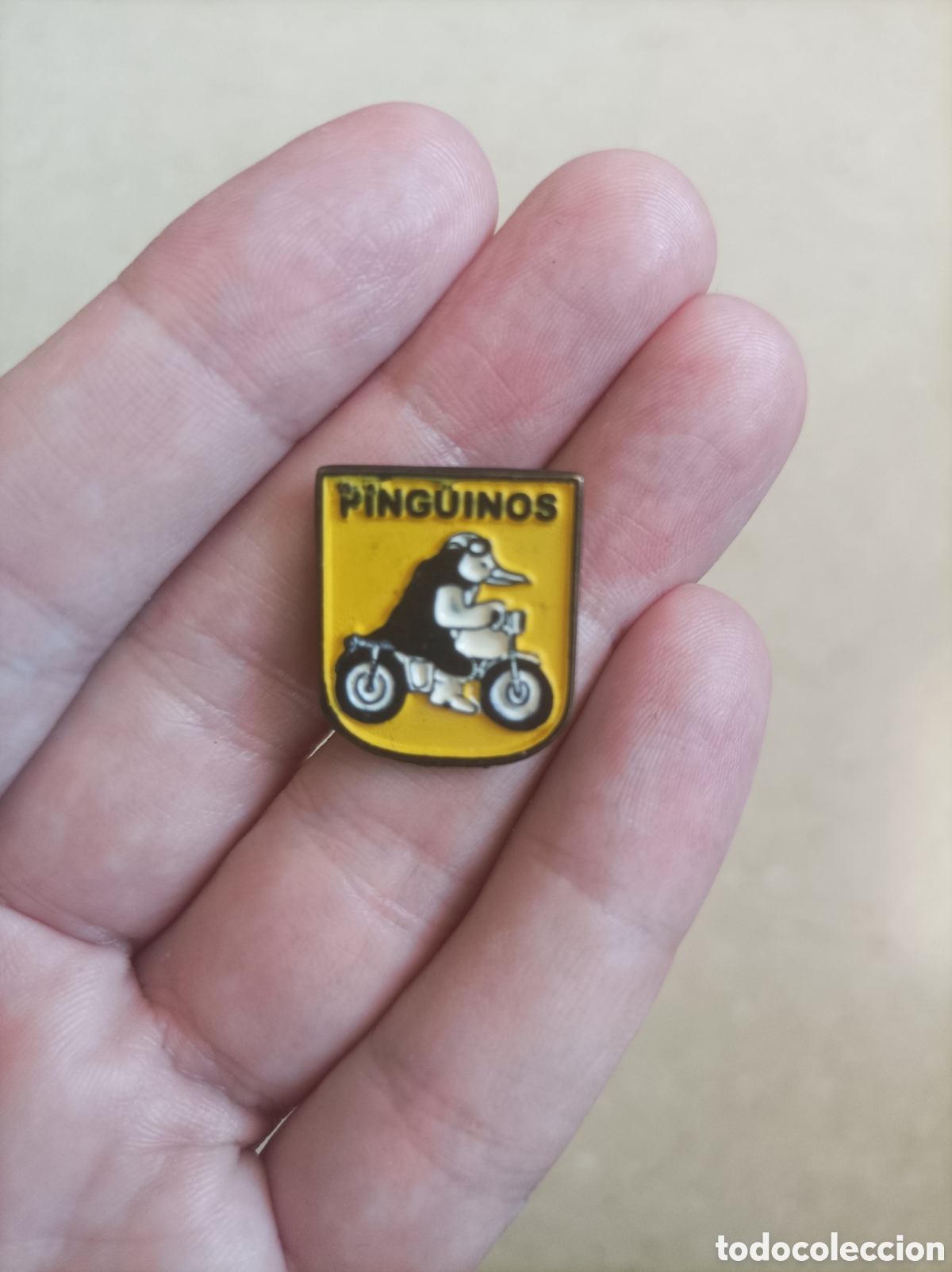 Pins de colecci&oacute;n: Pins ping&uuml;inos moteros