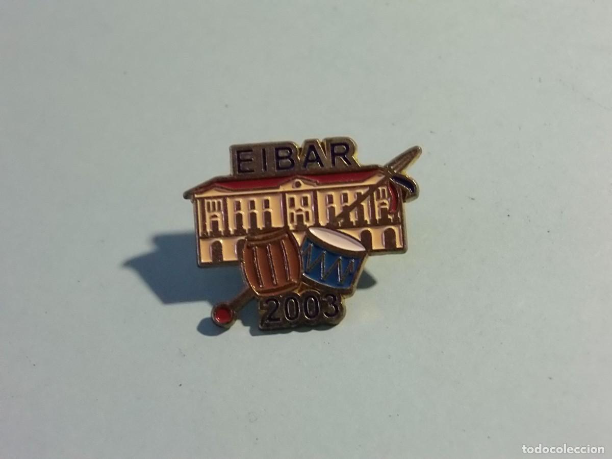 Pins de colecci&oacute;n: PIN - TAMBORRADA - EIBAR 2003 - AYUNTAMIENTO, BARRIL Y TAMBOR.