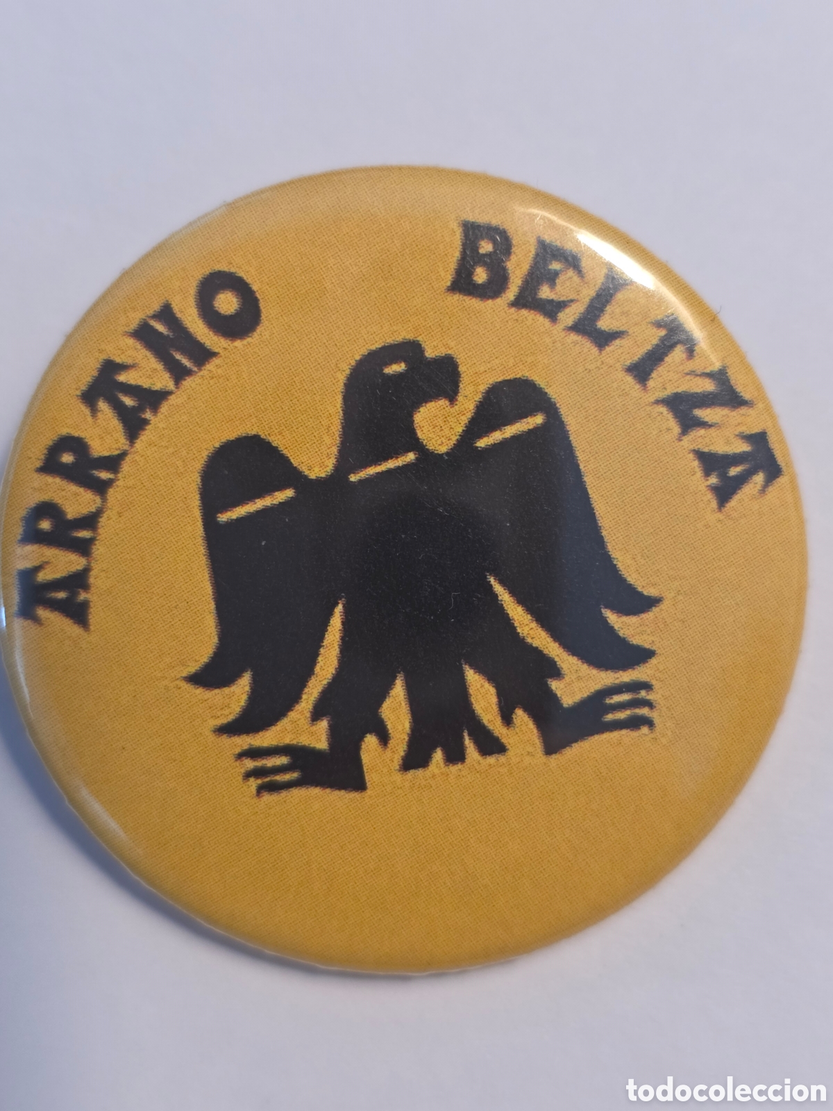 Pins de colecci&oacute;n: CHAPA POL&Iacute;TICA ARRANO BELTZA