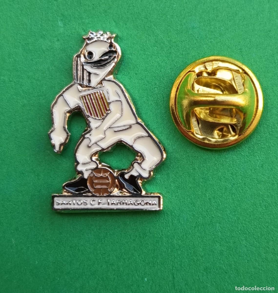 Pins de colecci&oacute;n: PIN FUTBOL - NO ESMALTE - SANTOS C.F. - TARRAGONA -- 130115