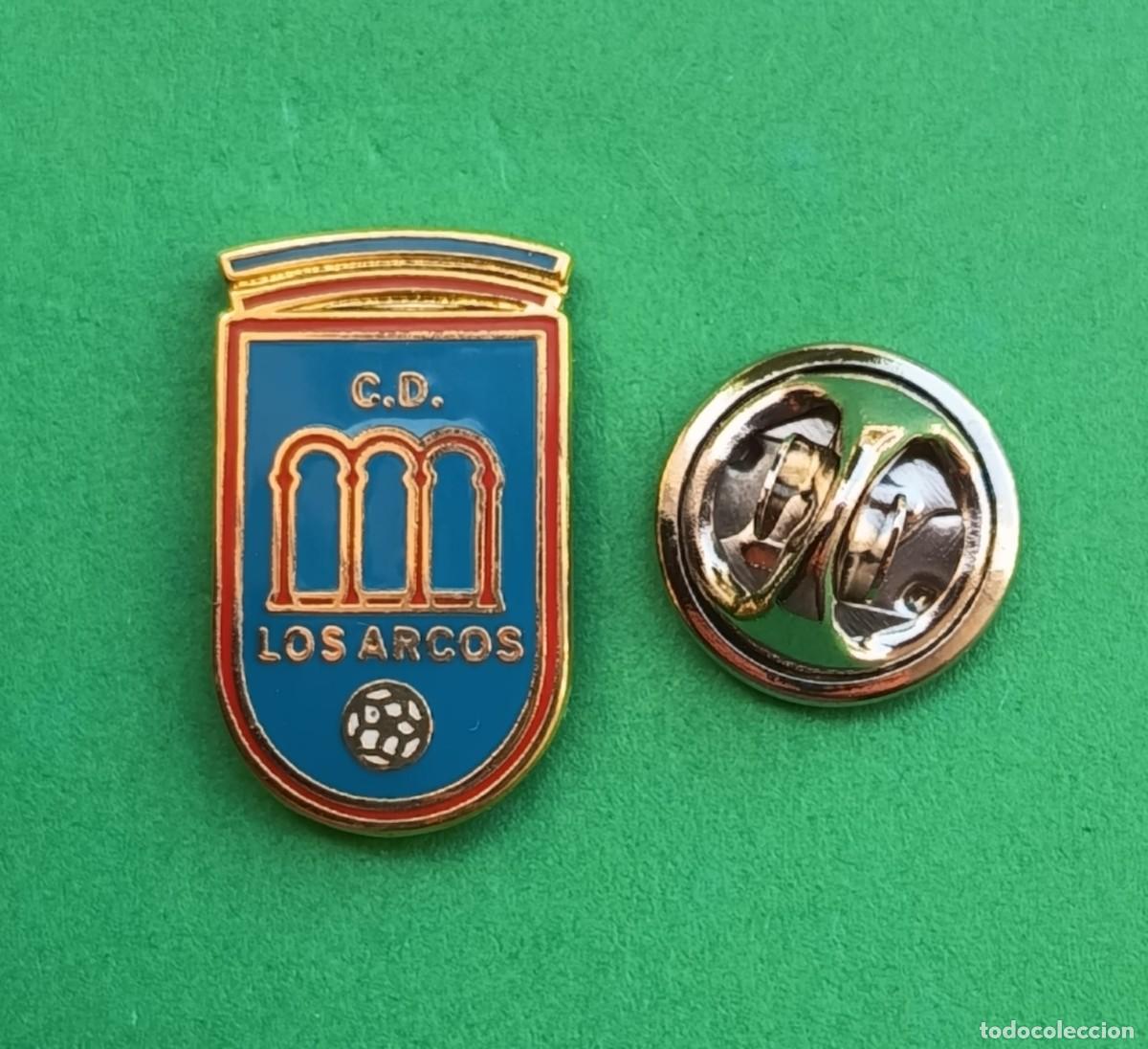 Pins de colecci&oacute;n: PIN FUTBOL - ESMALTE - LOS ARCOS - OVIEDO - ASTURIAS -- 130118