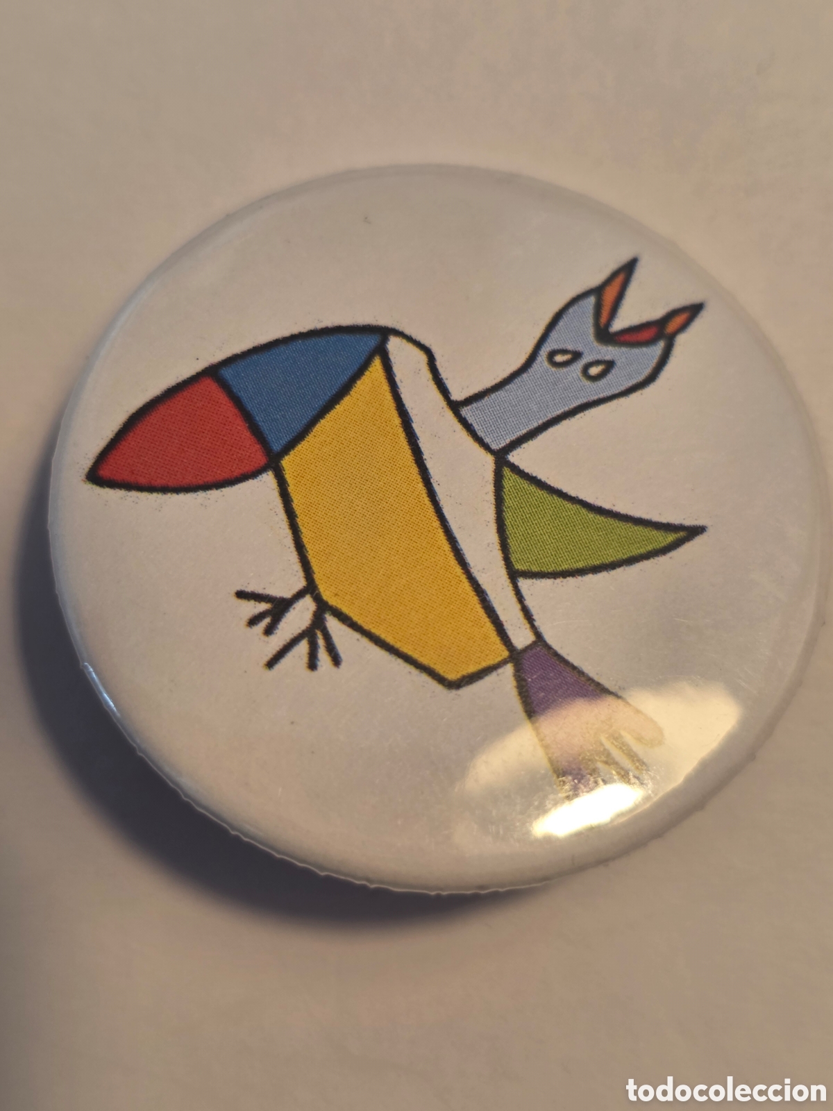 Pins de colecci&oacute;n: CHAPA PAJARO GERNIKA 38mm