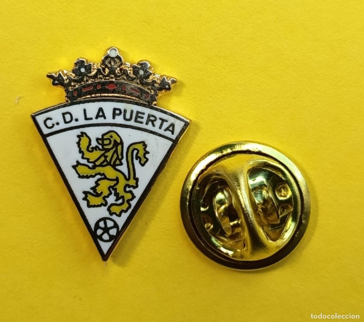 Pins de colecci&oacute;n: PIN FUTBOL - ESMALTE - C.D. LA PUERTA - LA PUERTA DEL SEGURA - JAEN -- 130139