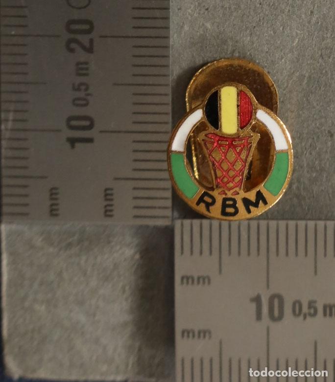 Pins de colecci&oacute;n: PIN INSIGNIA OJAL. RBM BELGICA