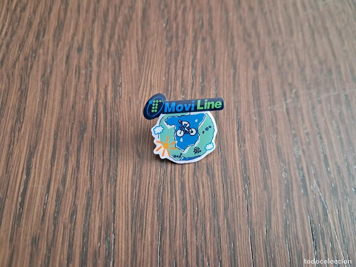 Pins de colecci&oacute;n: pin de publicidad, telef&oacute;nica, Movi line, vuelta ciclista a Espa&ntilde;a.