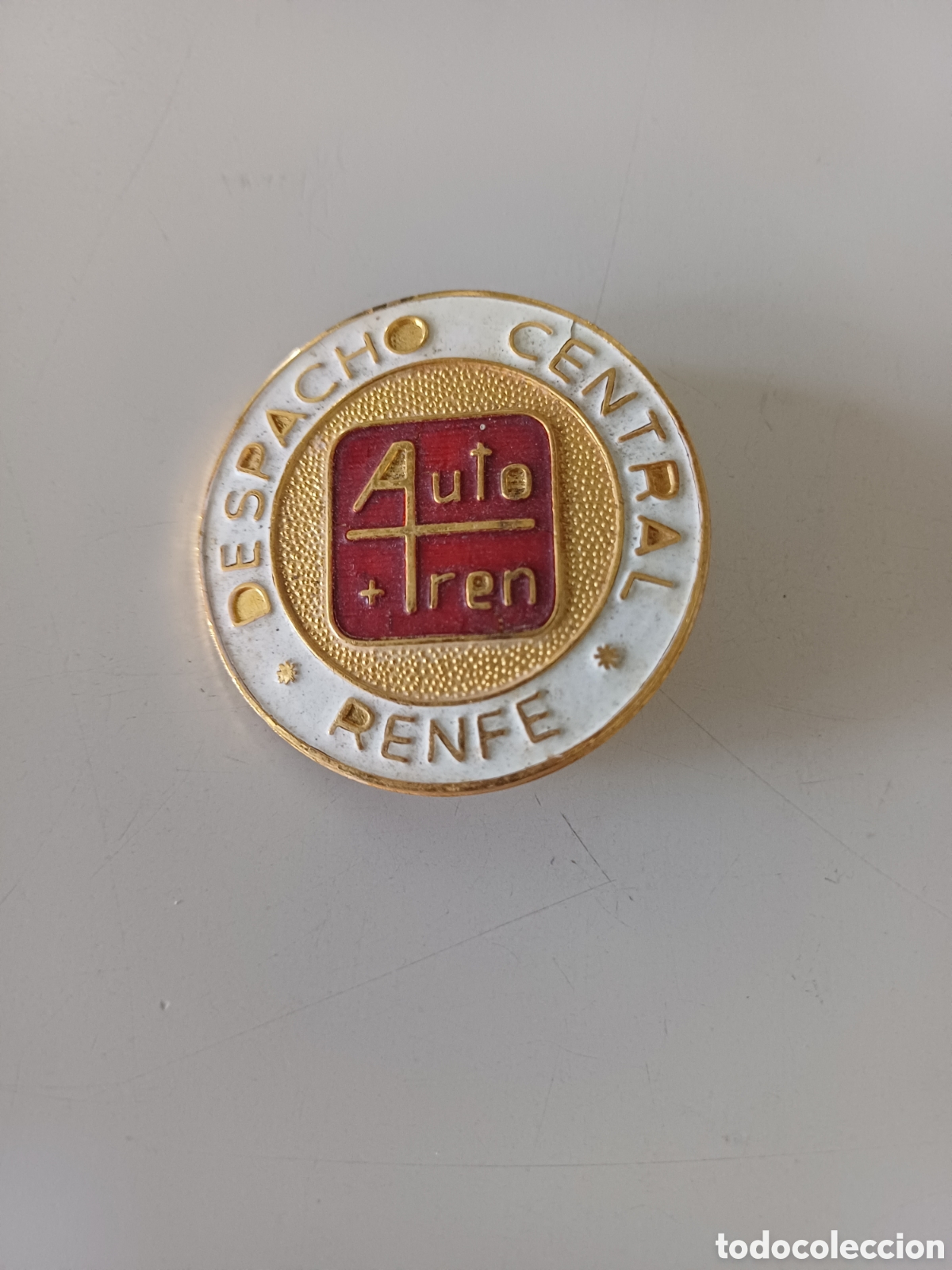 Pins de colecci&oacute;n: Pin de alfiler Despacho central Renfe Autotren