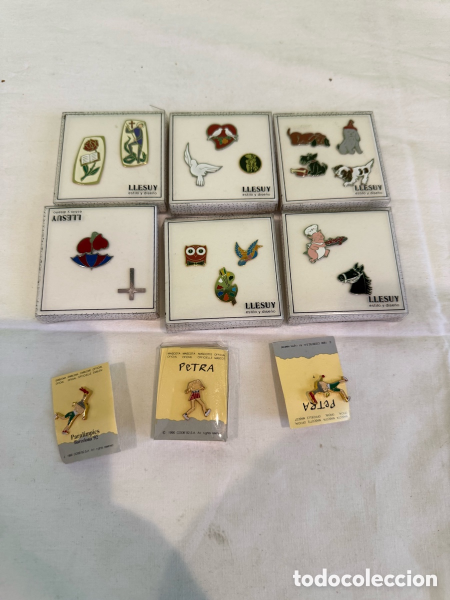 Pins de colecci&oacute;n: Lote Pins Vintage Barcelona 92 Petra Paral&iacute;mpicos y Llesuy Nuevos