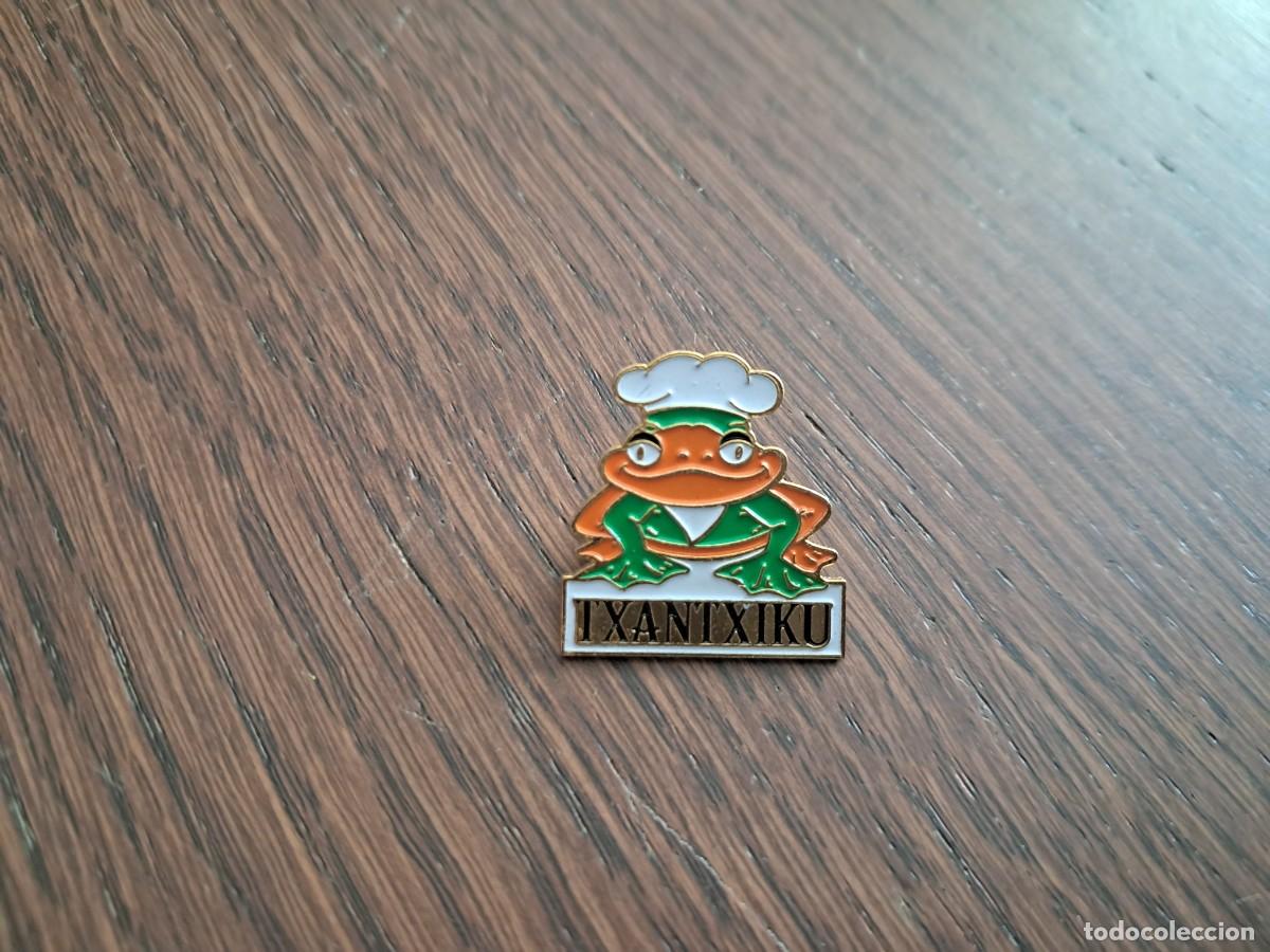 Sammlung von Pins: pin de publicidad, Txantxiku.