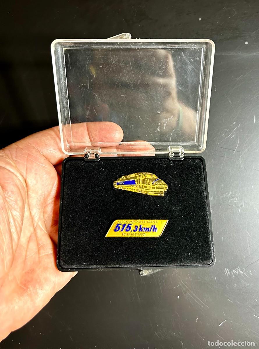 Sammlung von Pins: 3773.Estuche 2 pin r&eacute;cord mundial de velocidad del tren Frances TGV Atlantique 325 en 515,3 km/h