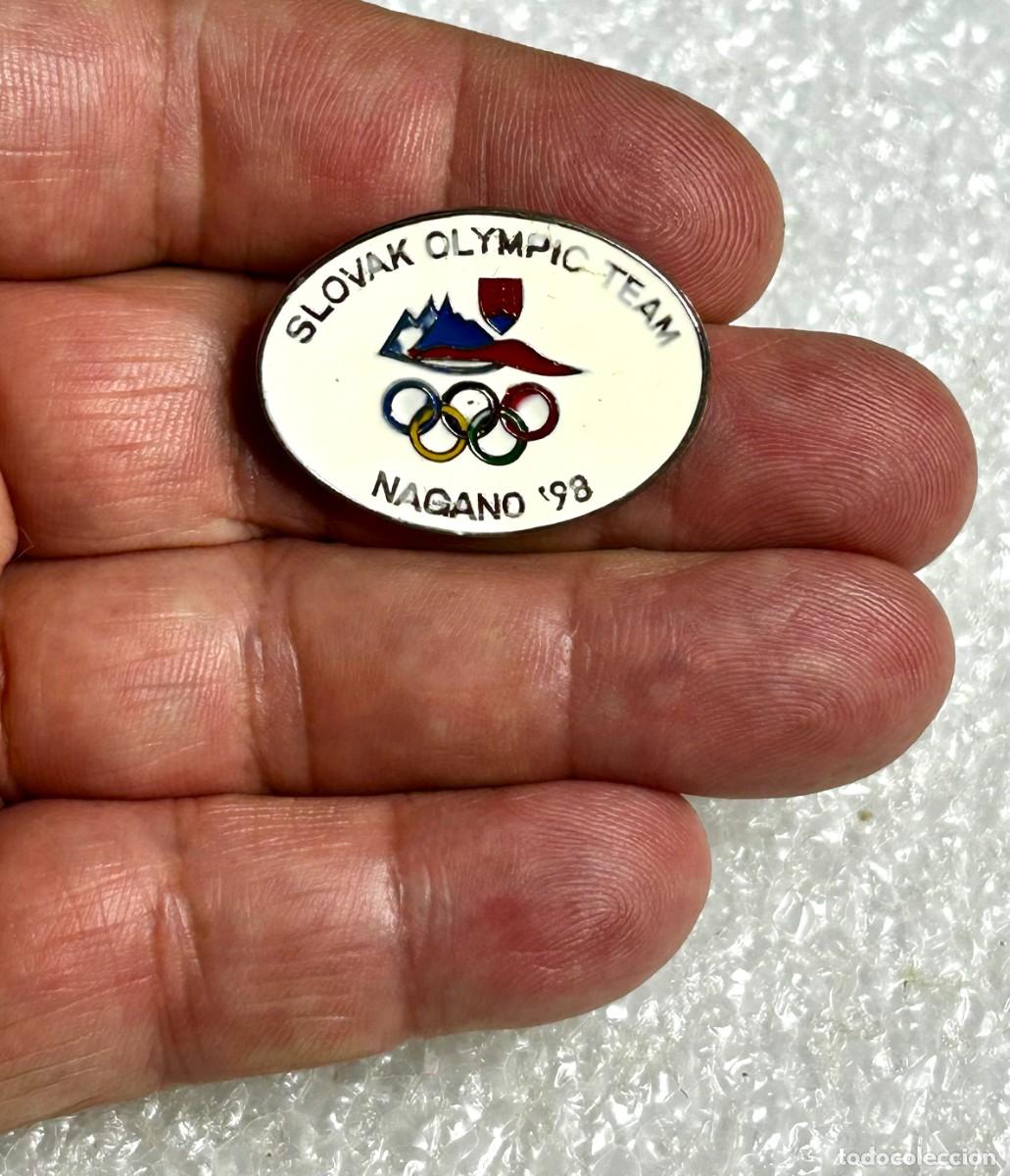 Pins de colecci&oacute;n: 3785.Pin del Equipo Ol&iacute;mpico Eslovaco emitido para los Juegos Ol&iacute;mpicos de Nagano 1998