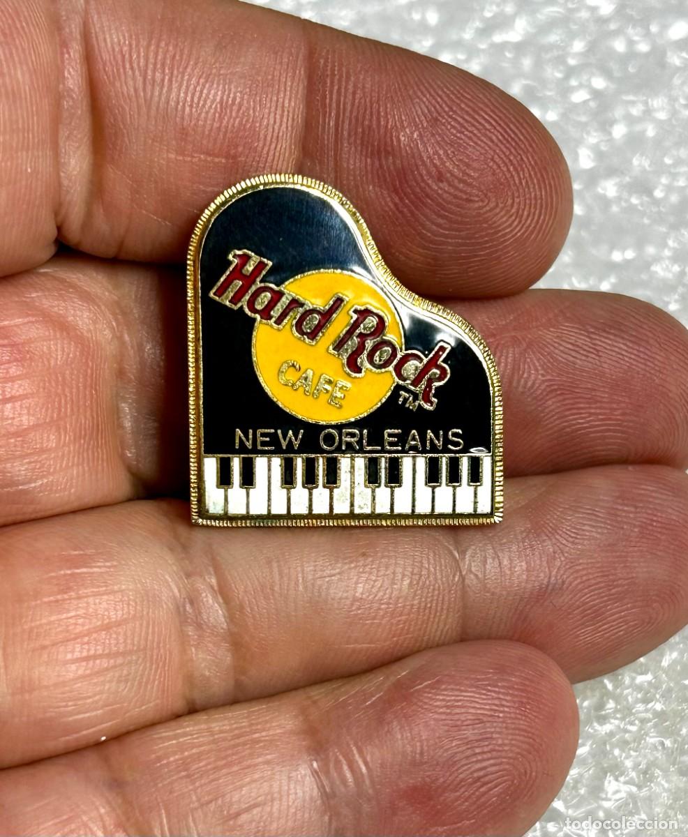 Pins de colecci&oacute;n: 3816.Pin Insignia tipo broche del Hard Rock Cafe New Orleans &rdquo;Rockin' Piano&rdquo; a&ntilde;os 90
