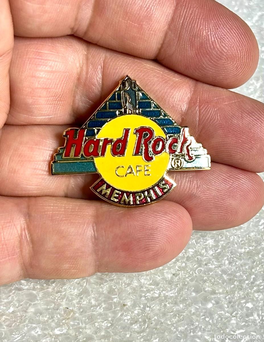 Pins de colecci&oacute;n: 3817.Pin Insignia del Hard Rock Cafe Memphis con el dise&ntilde;o de la Pyramid Arena
