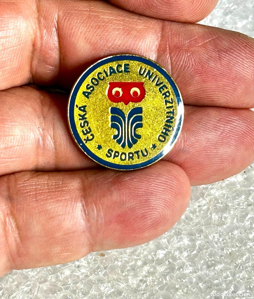 Pins de colecci&oacute;n: 3829.Pin de la Asociaci&oacute;n Checa de Deporte Universitario-Česk&aacute; asociace univerzitn&iacute;ho sportu o ČAUS