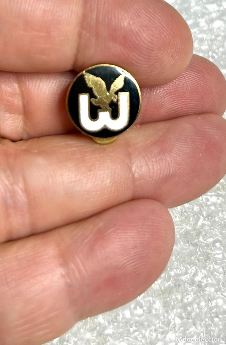 Pins de colecci&oacute;n: 3833.Insignia de Whitlock Brothers Limited empresa brit&aacute;nica de maquinaria agr&iacute;cola y construcci&oacute;n