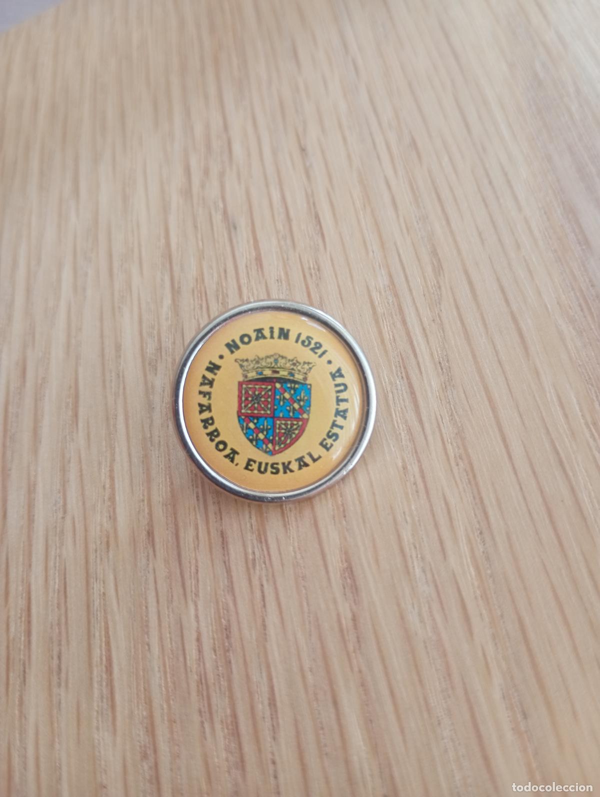 Sammlung von Pins: Pin pol&iacute;tico. Izquierda abertzale. (Pins pol&iacute;ticos)