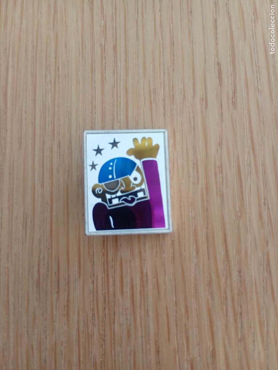 Pins de colecci&oacute;n: Insignia de imperdible. Comunista. Cuba. (Pins pol&iacute;ticos, pin pol&iacute;tico)