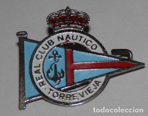 Pins de colecci&oacute;n: PIN'S DE ALFILER DEL REAL CLUB NAUTICO DE TORREVIEJA