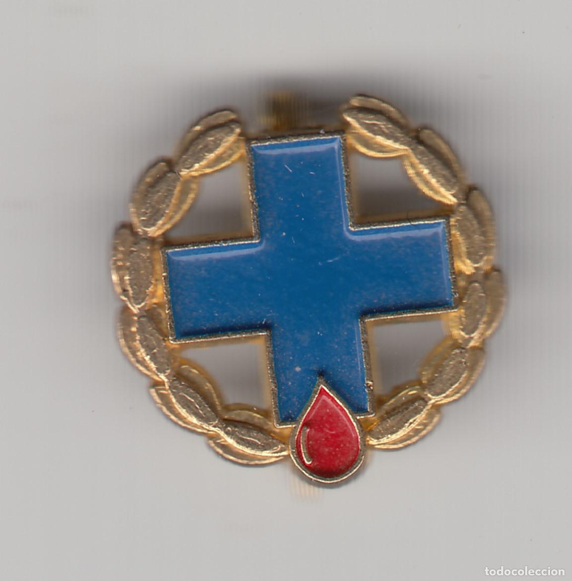 Pins de colecci&oacute;n: ANTIGUO PIN INSIGNIA DONANTES DE SANGRE