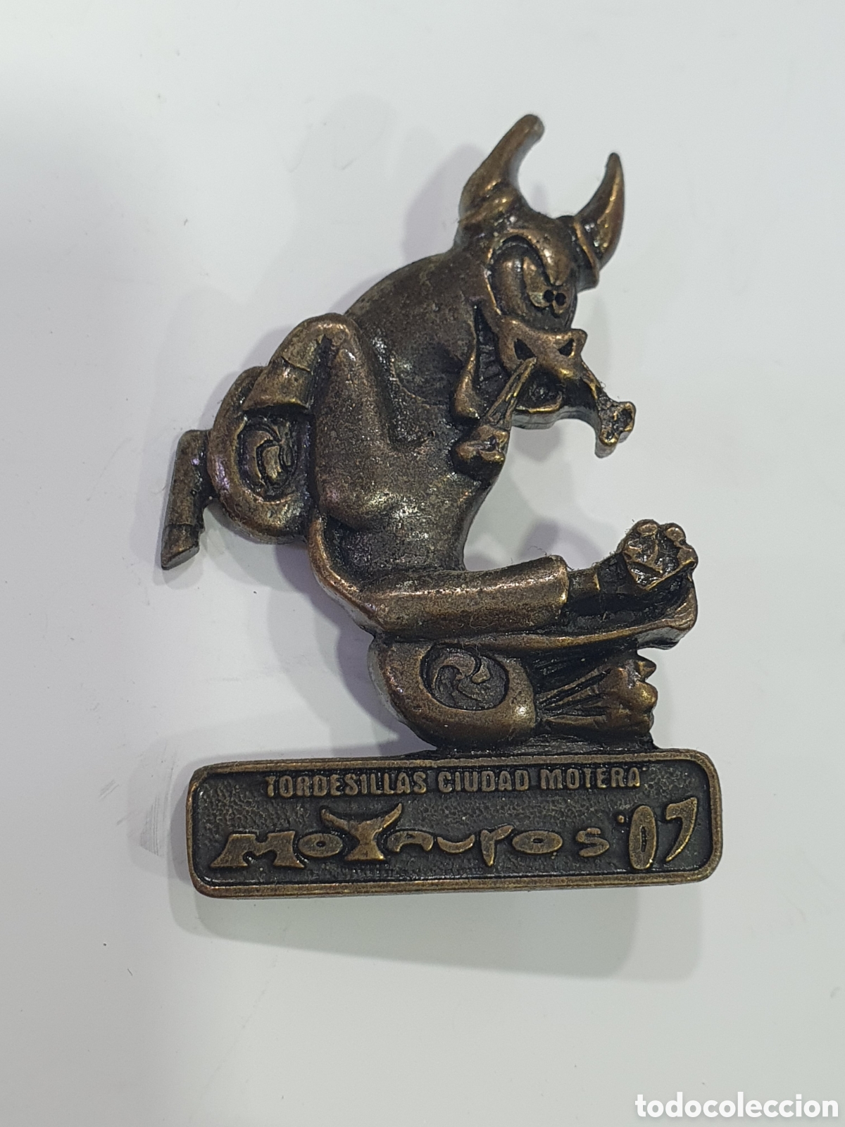 Collection pins: Pin Motauros Tordesillas Motos. (L127)