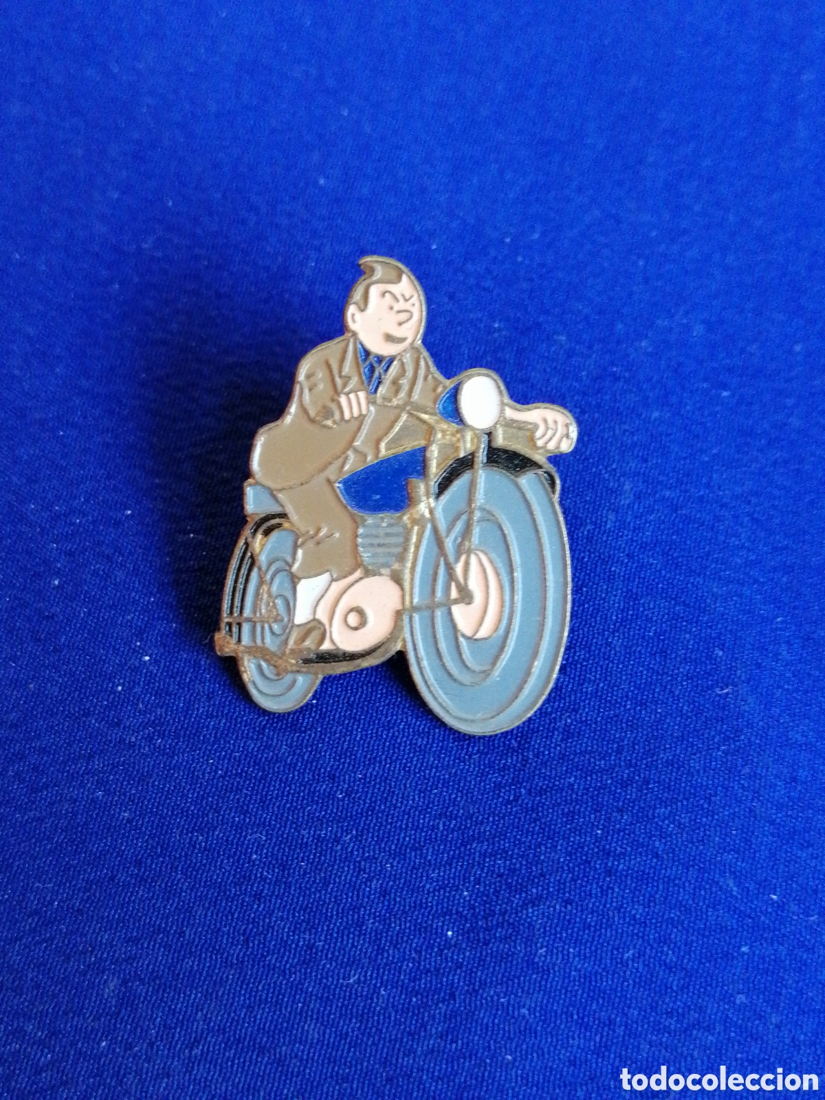 Pin's de collection: TIN - TIN COMIC - PIN