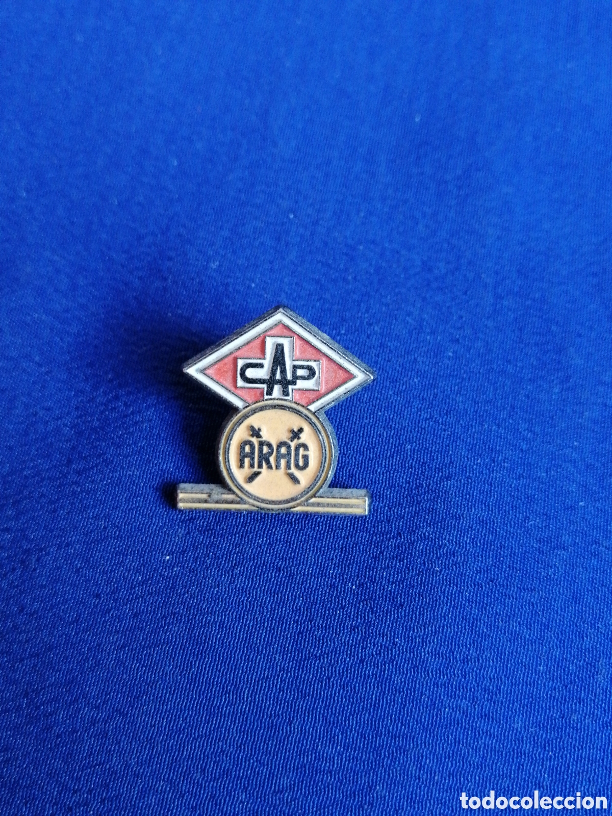 Pins de cole&ccedil;&atilde;o: CAP ARAG SEGUROS PIN