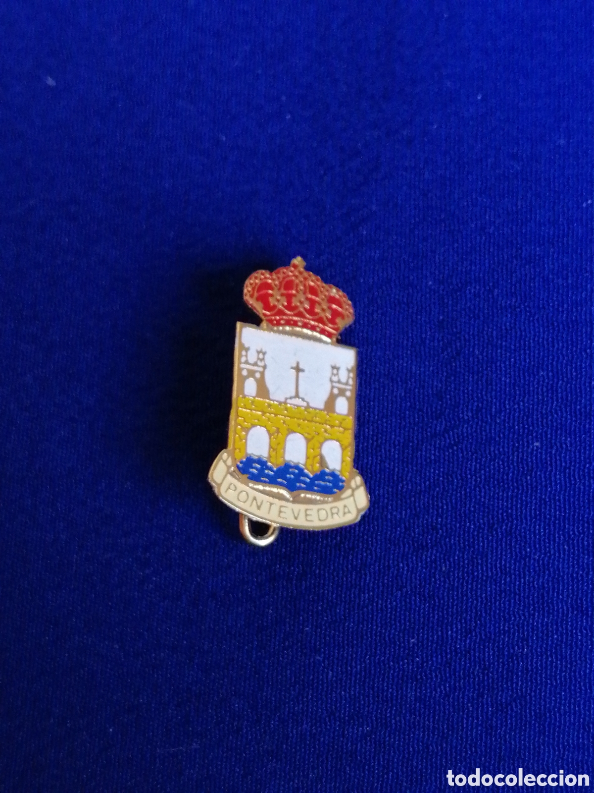 Pin's de collection: ESCUDO HER&Aacute;LDICO PONTEVEDRA INSIGNIA DE ALFILER