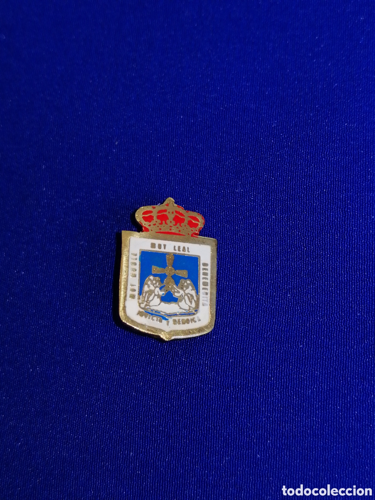 Pins de cole&ccedil;&atilde;o: ESCUDO HER&Aacute;LDICO OVIEDO INSIGNIA DE ALFILER ANTIGUA