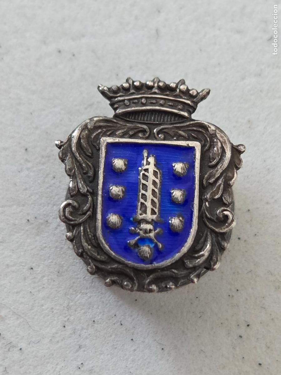 Pins de cole&ccedil;&atilde;o: PIN DE PLATA MALDE ESCUDO A CORU&Ntilde;A M9