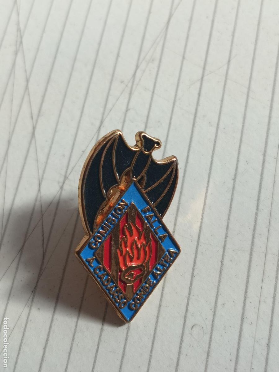 Sammlung von Pins: Fallas de Valencia. Pin de la falla Cadarso Conde de Altea