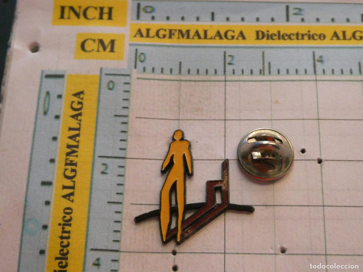 Pins de colecci&oacute;n: PIN ARTE ESCULTURA? HOMBRE SOMBRA SILLA