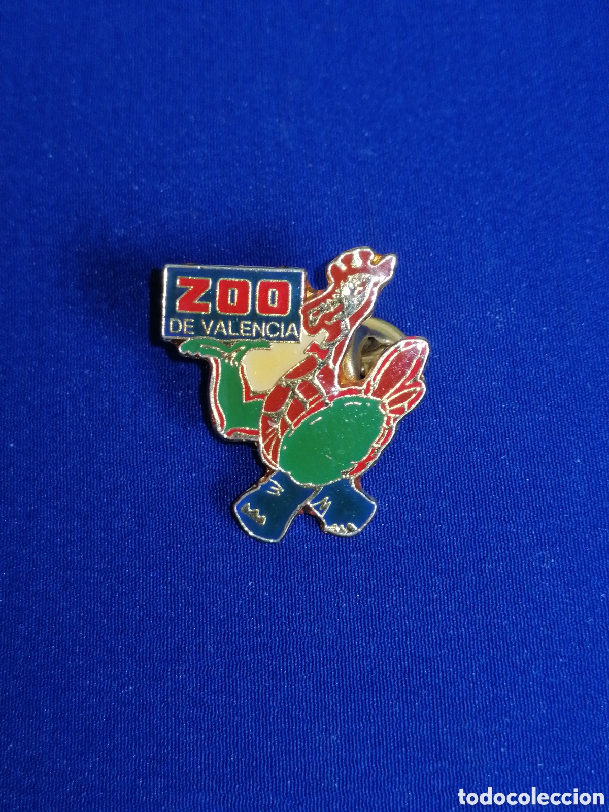 Pin's de collection: ZOO DE VALENCIA JIRAFA PIN