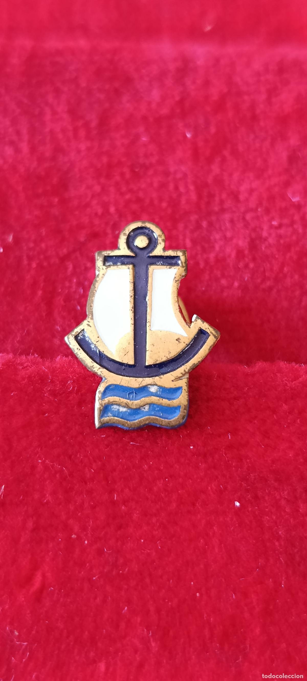 Pins de colecci&oacute;n: PIN DE OJAL SOLAPA. INSIGNIA SAL&Oacute;N NA&Uacute;TICO BARCELONA