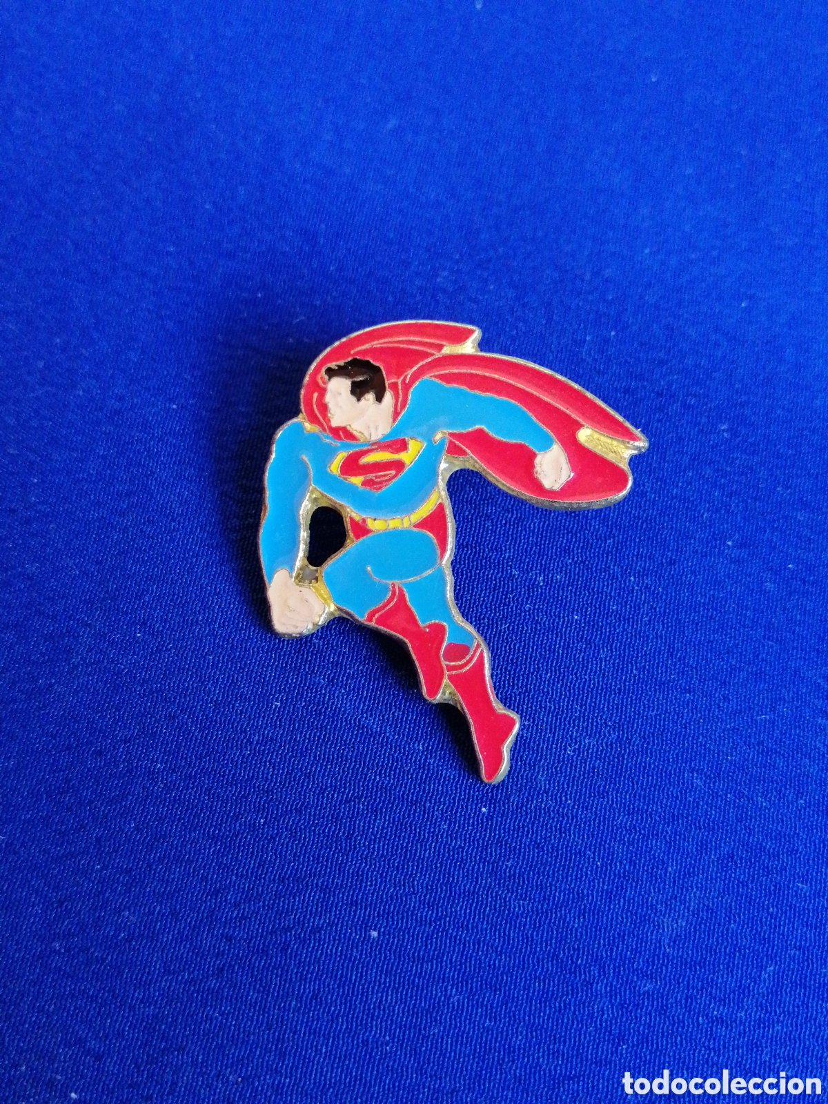 Pin's de collection: S&Uacute;PERMAN - DC COMICS INC 1989 PIN