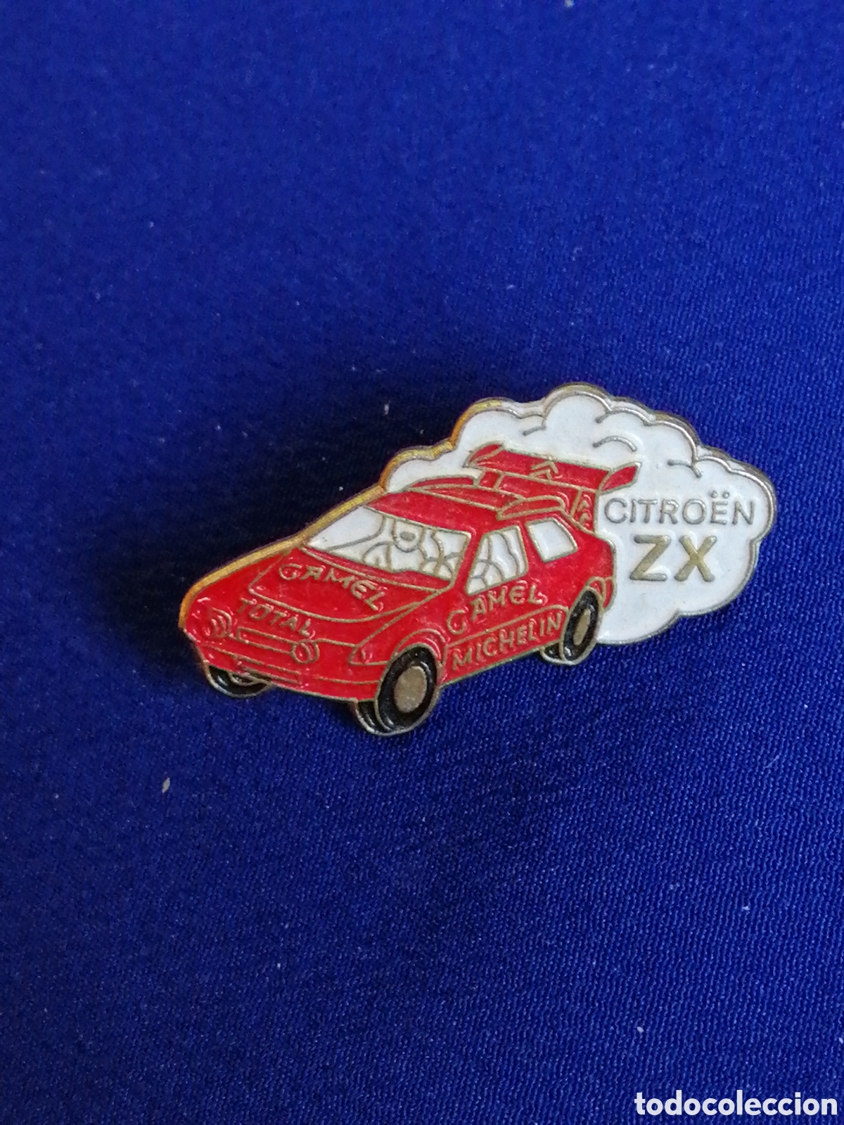 Pin's de collection: CITROEN ZX - CAMEL - MICHELIN- COCHE DE RALLY PIN
