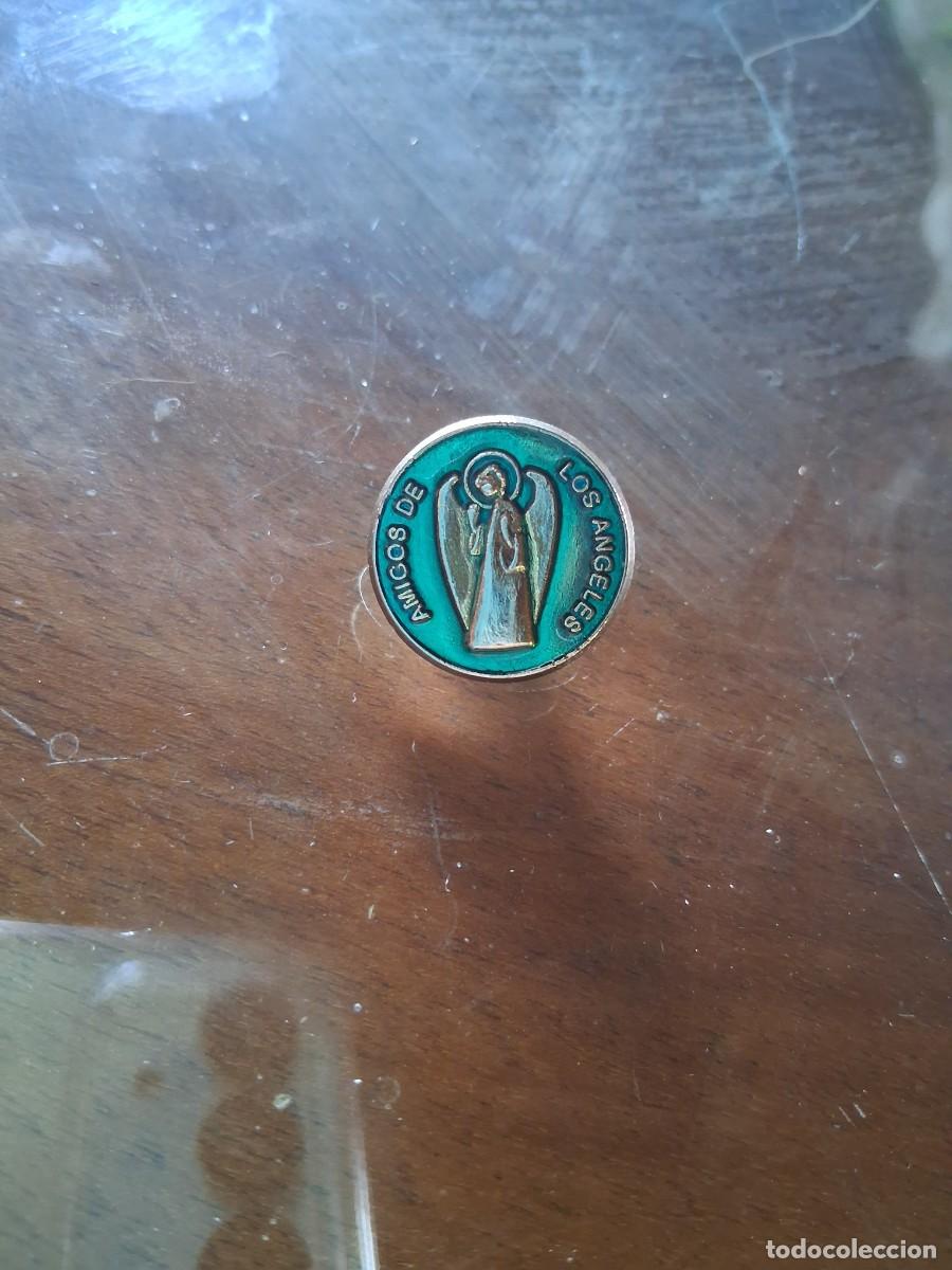 Pins de colecci&oacute;n: Pins o insignia religi&oacute;n cat&oacute;lica cristiana Amigos de los &aacute;ngeles