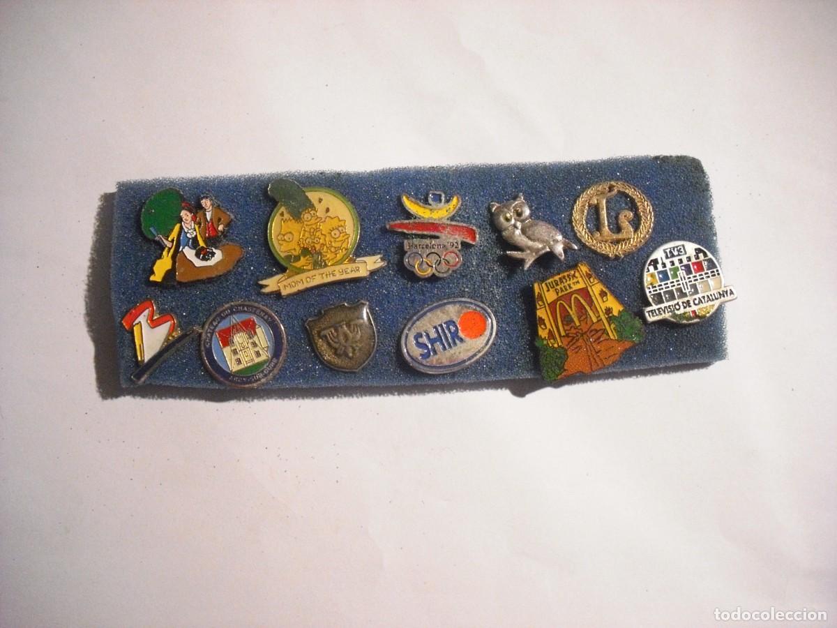 Collection pins: LOTE DE 11 PINS DE VARIADAS TEMATICAS